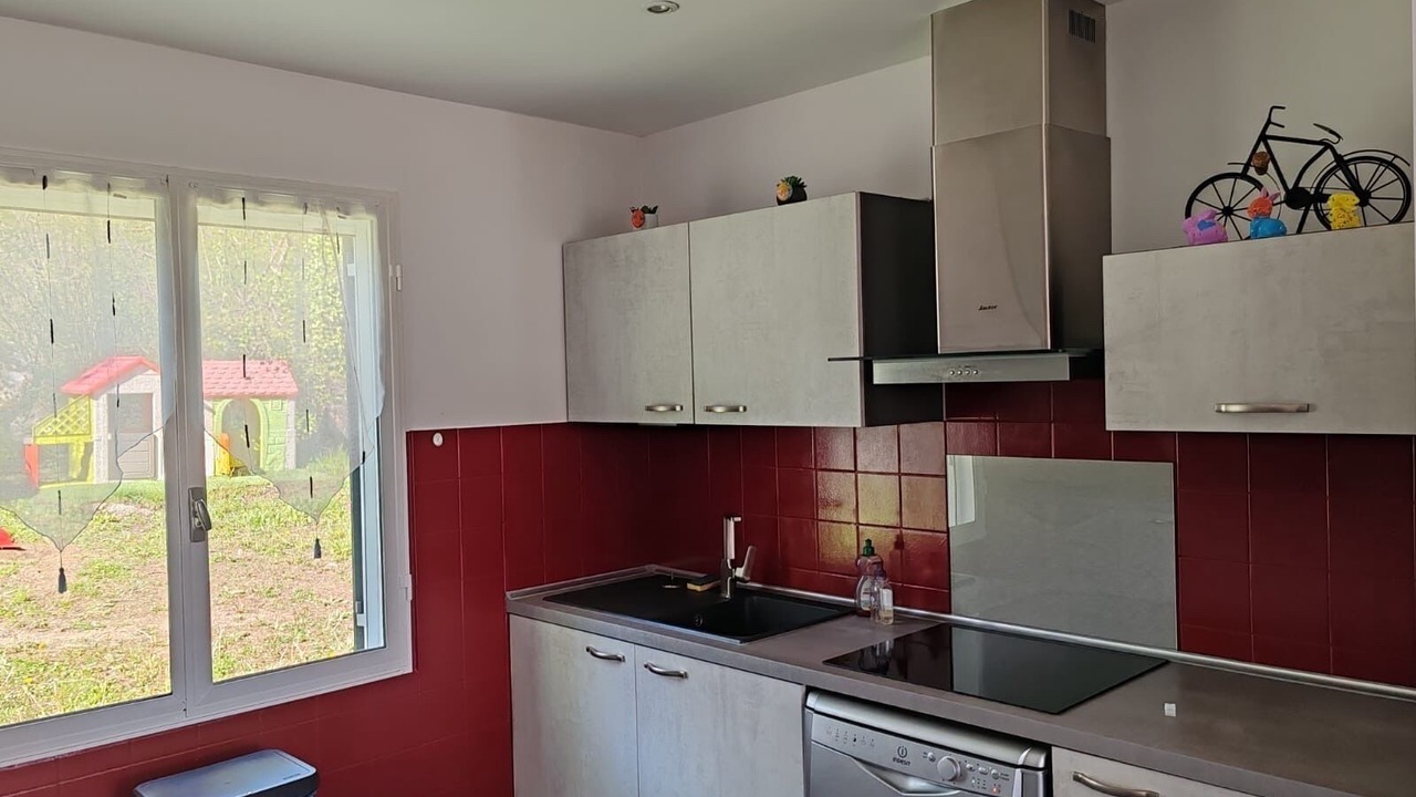Photo of Kitchen in Escouloubre-les-bains