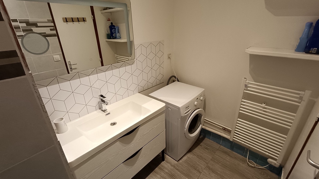 Photo of Bathroom in Chalons-en-Champagne