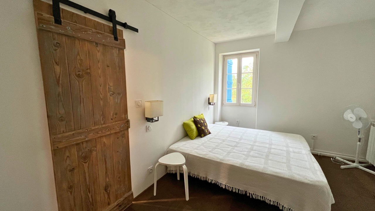 Photo of Bedroom in Aignan