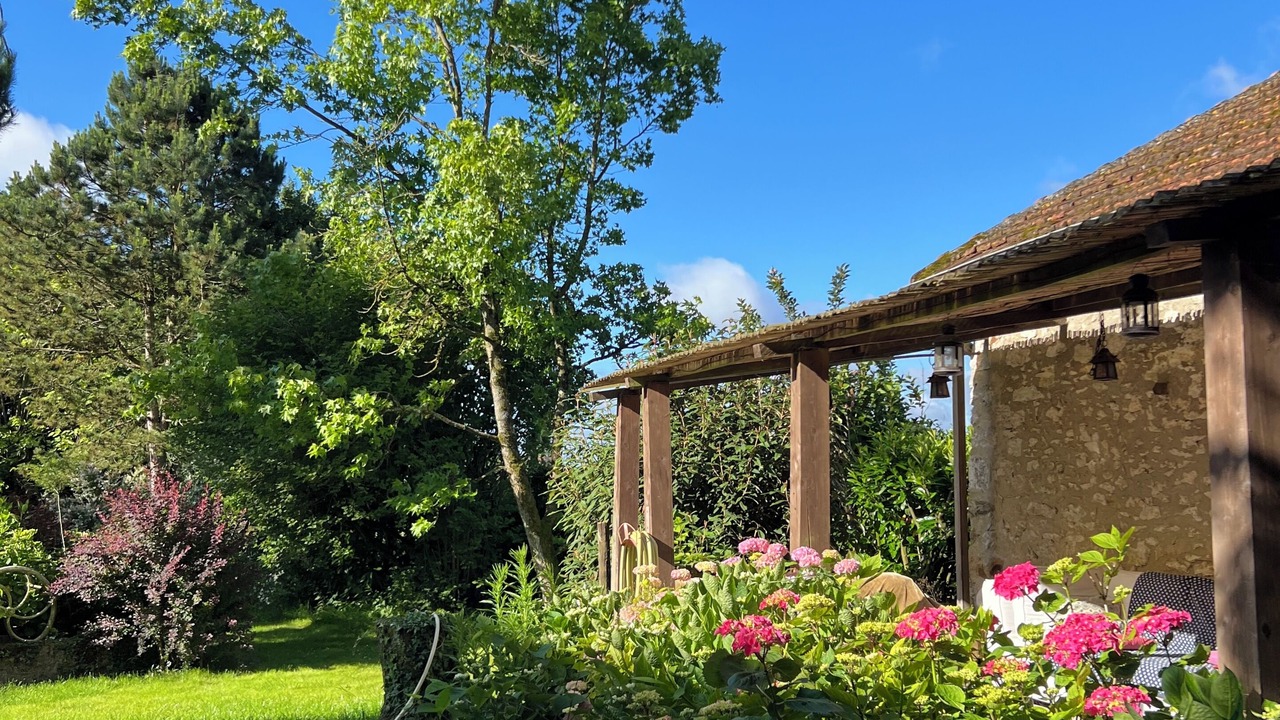 Photo of Outdoor in Saint-Martin-du-Boschet