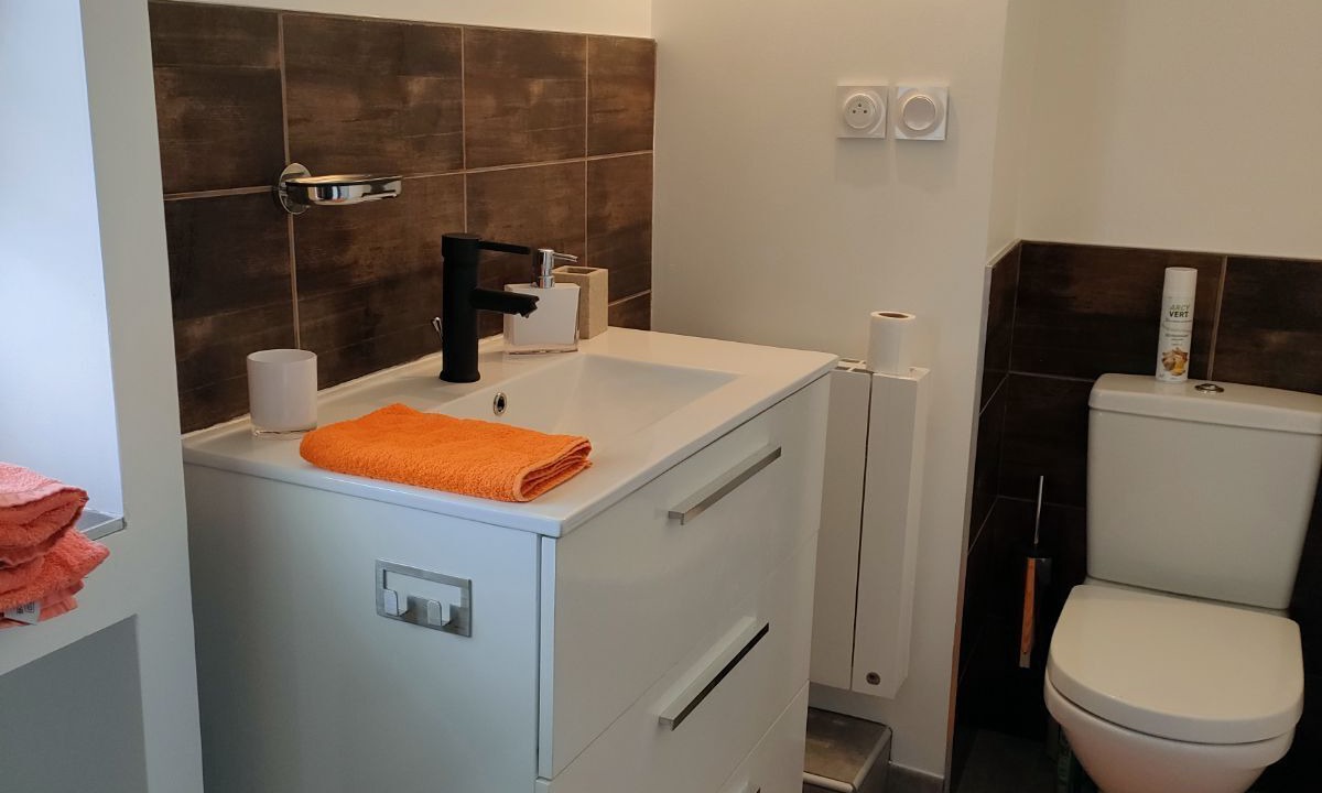 Photo of Bathroom in Le Merzer