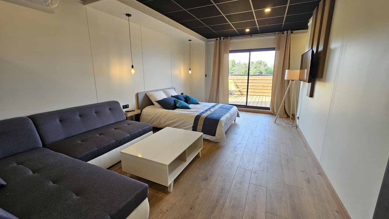 Photo of Bedroom in Dommartin-la-Chaussee