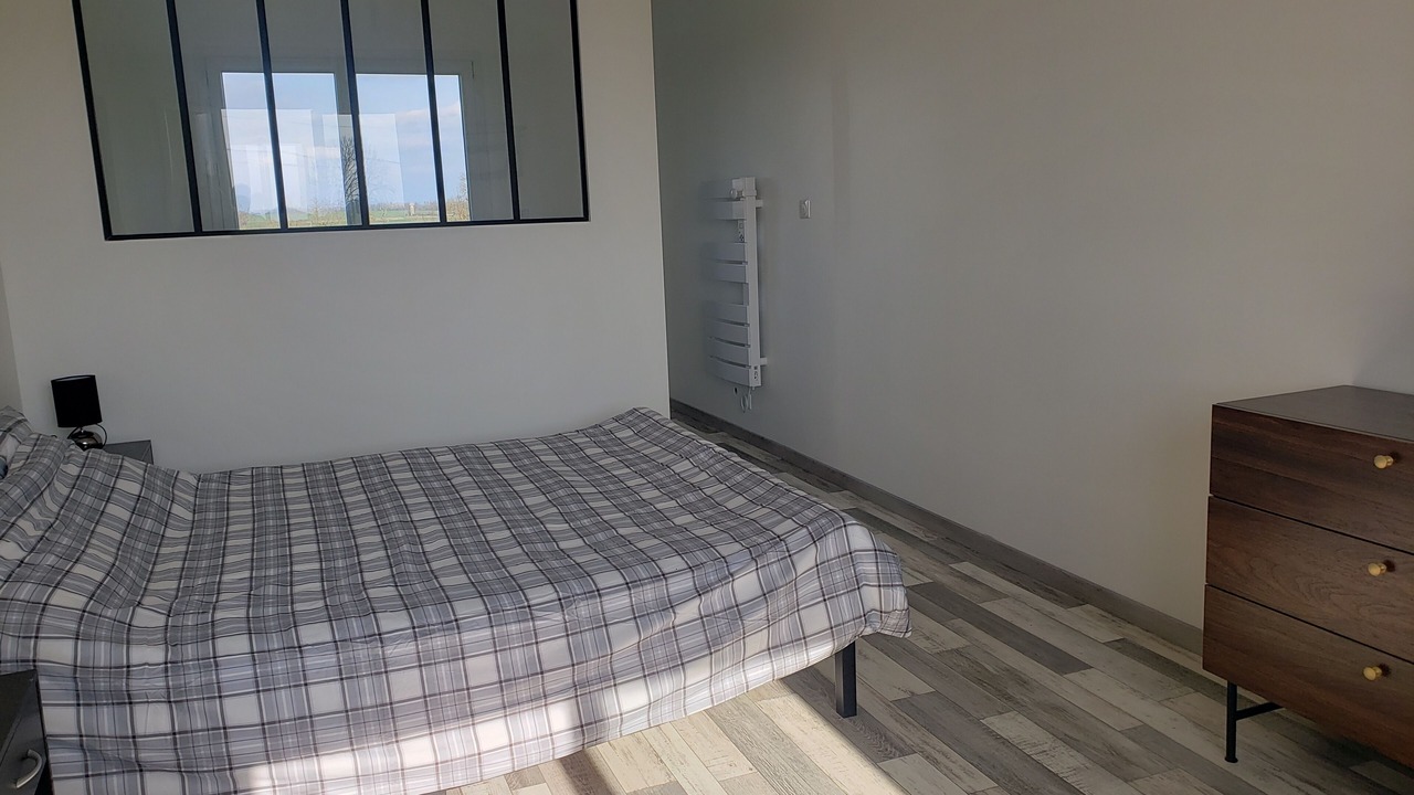 Photo of Bedroom in Sainte-Marie-du-Lac-Nuisement