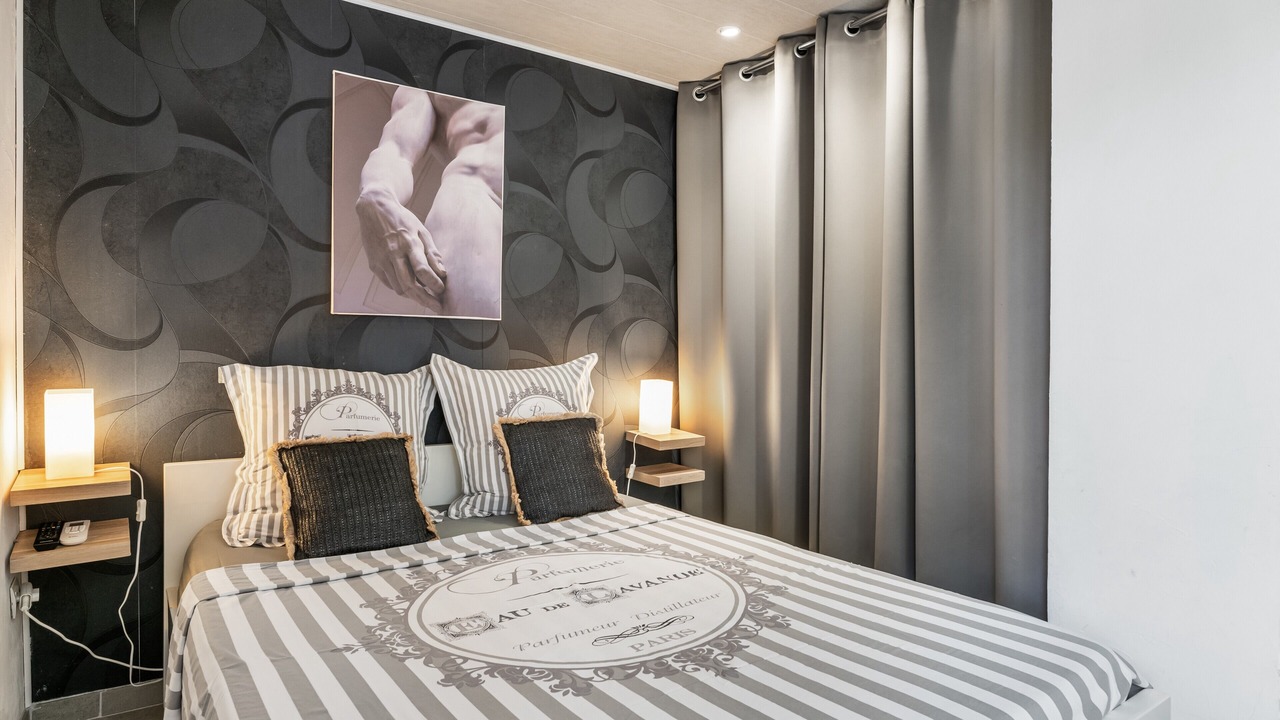 Photo of Bedroom in Cuers
