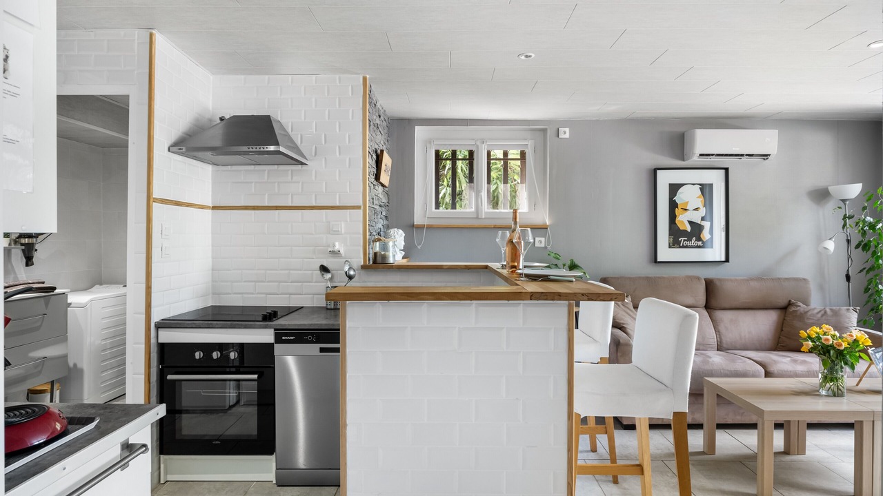 Photo of Kitchen in Cuers
