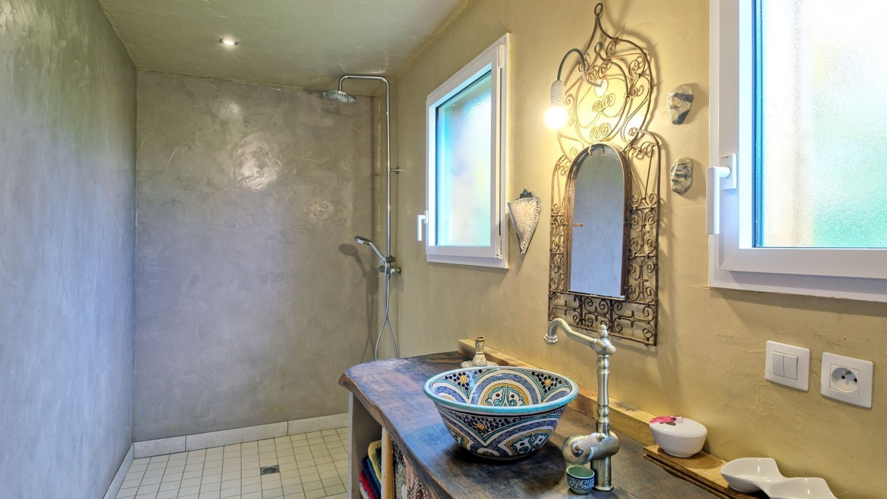 Photo of Bathroom in Plerneuf