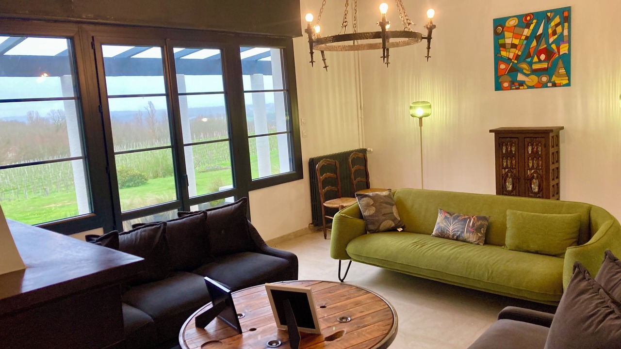 Photo of Livingroom in Aignan