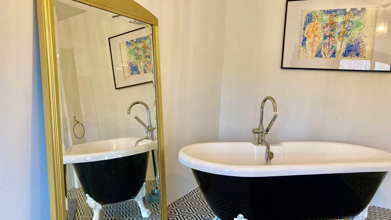 Photo of Bathroom in Aignan