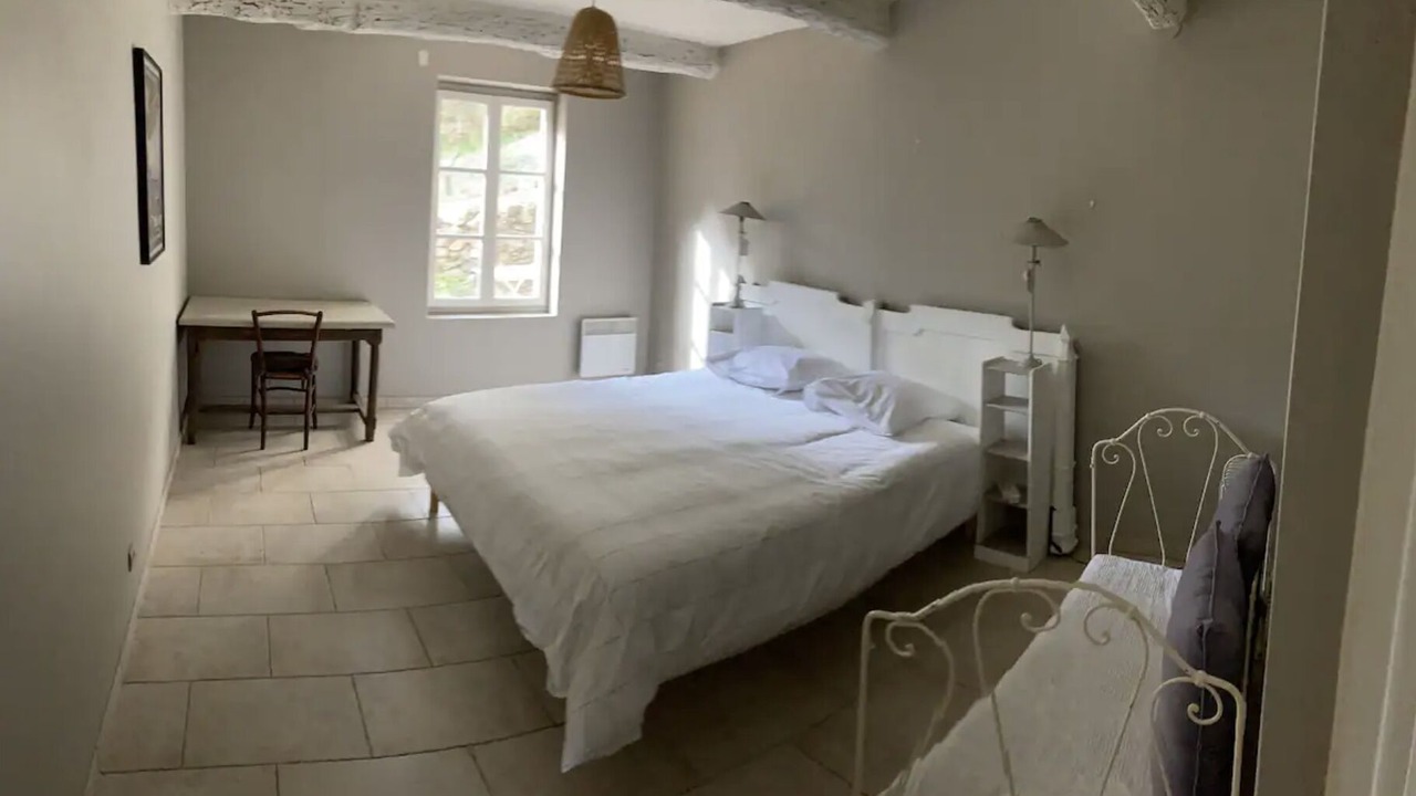 Photo of Bedroom in Signes