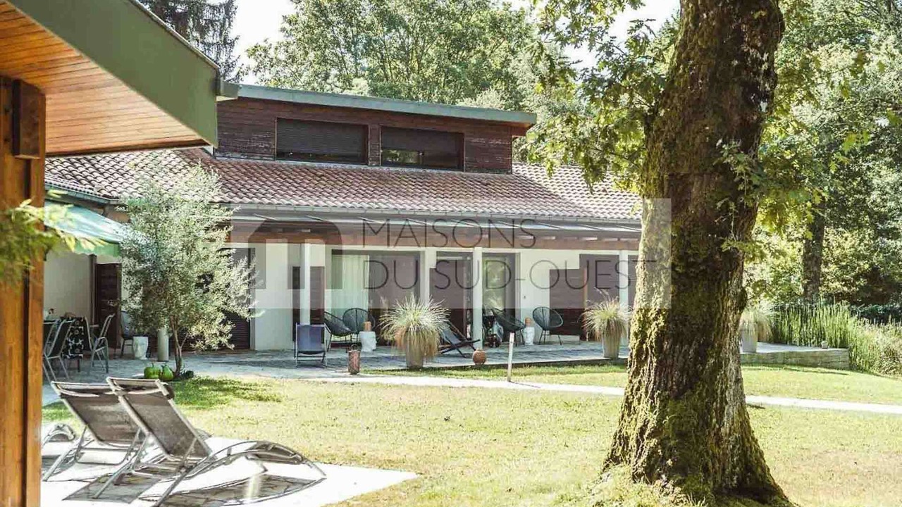 Photo of Patio Balcony in Saubion