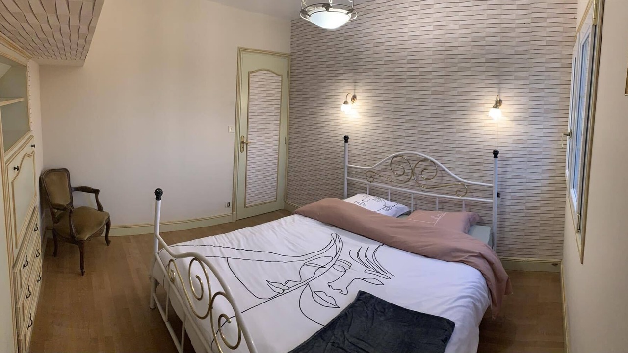 Photo of Bedroom in Saint-Dizier