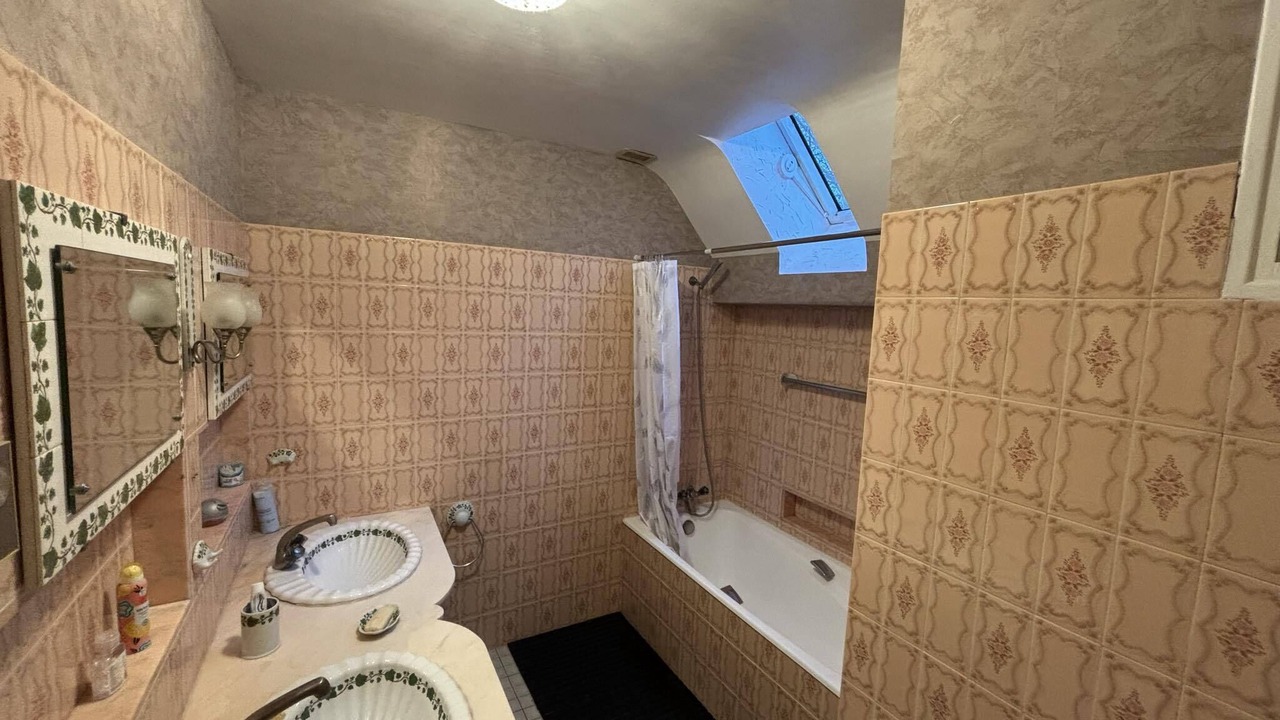 Photo of Bathroom in Saint-Dizier