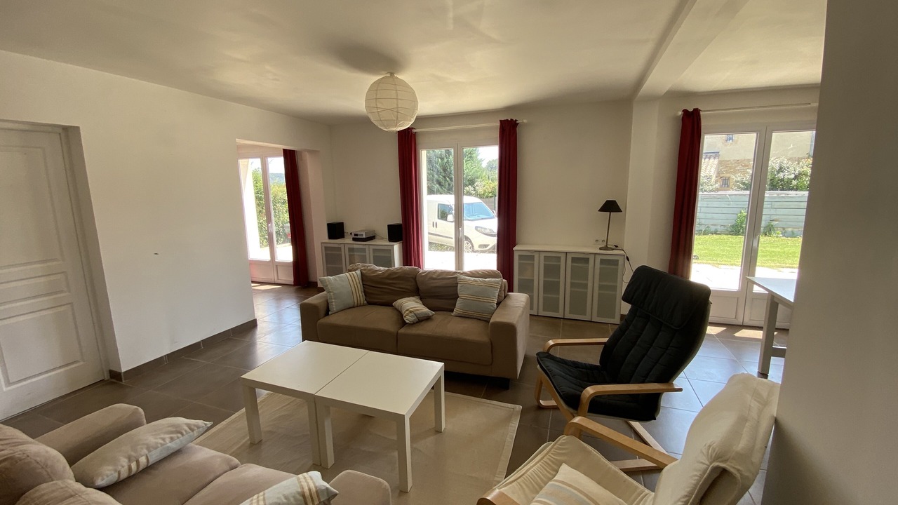 Photo of Livingroom in Belvezet