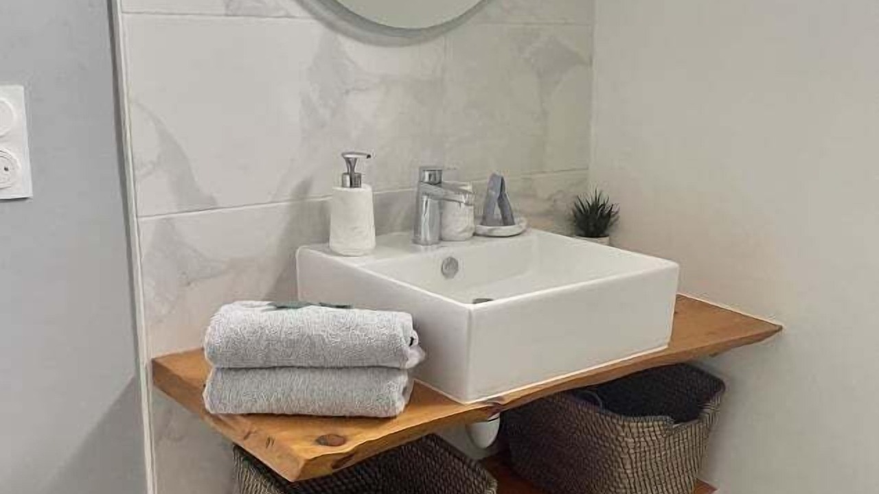 Photo of Bathroom in Saint-Brieuc