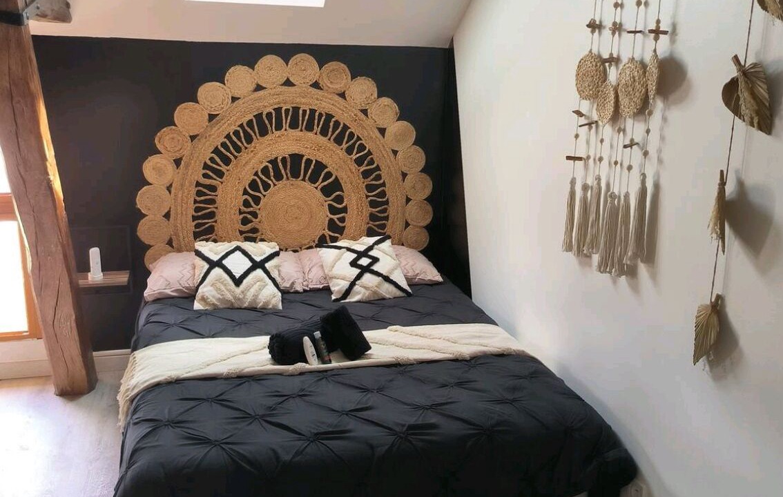 Photo of Bedroom in Troyes