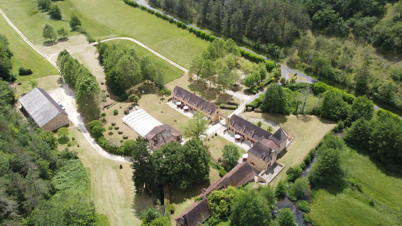Photo of Outdoor in Rouffignac-Saint-Cernin-de-Reilhac