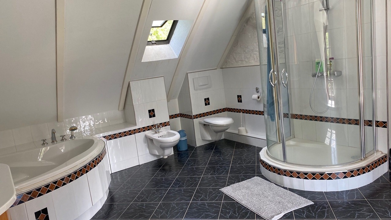 Photo of Bathroom in Plounevez-Moedec