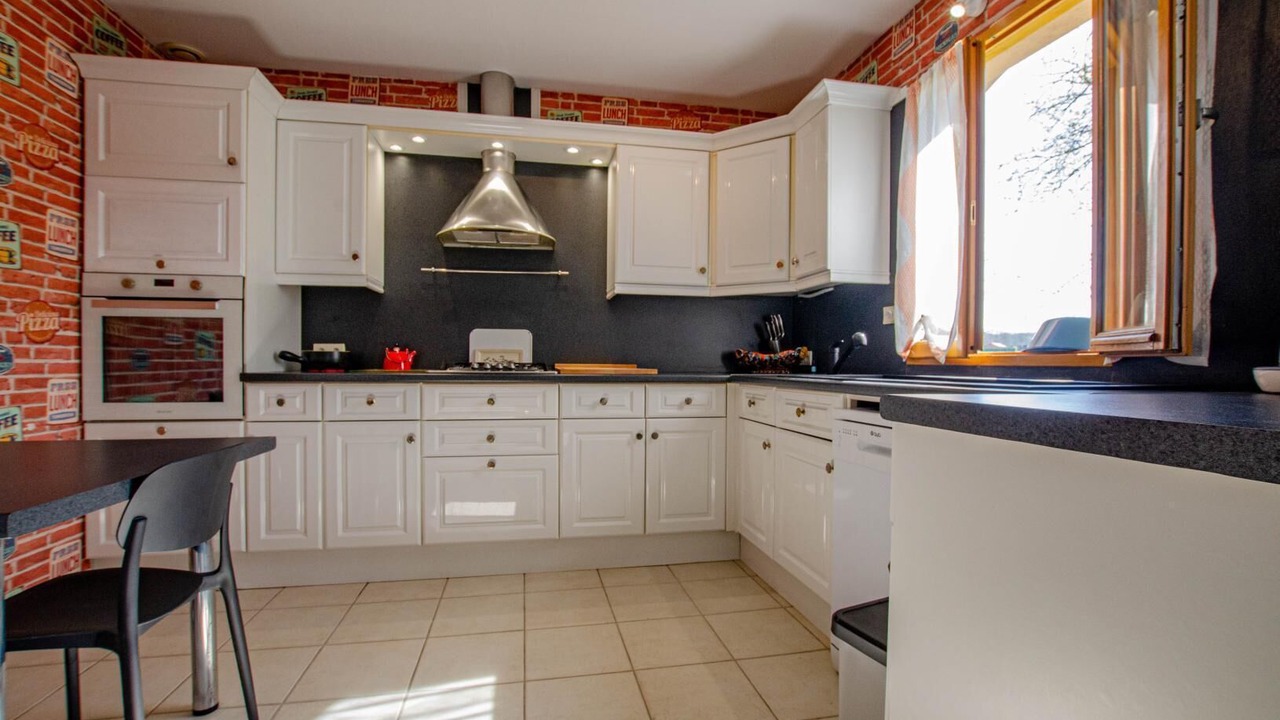Photo of Kitchen in La Ville-aux-Bois