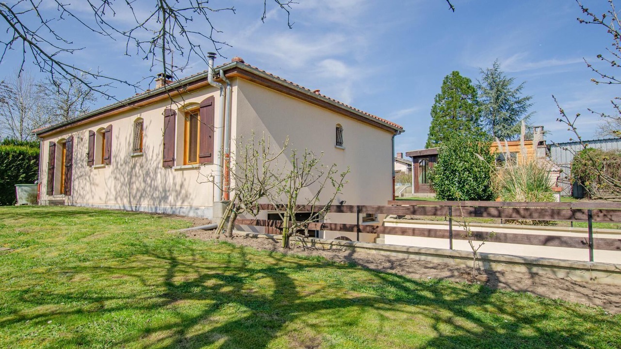Photo of Outdoor in La Ville-aux-Bois