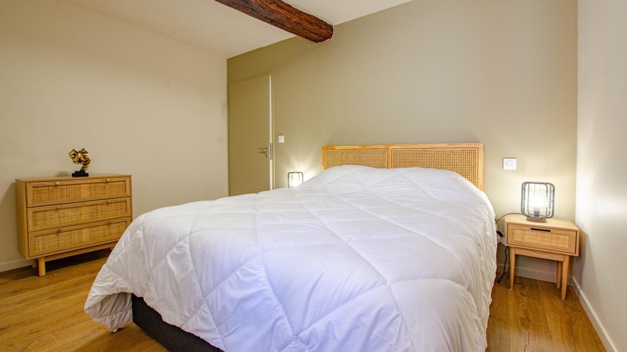 Photo of Bedroom in Neuville-sur-Vanne