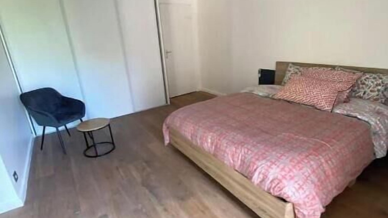 Photo of Bedroom in Chatillon-sur-Morin