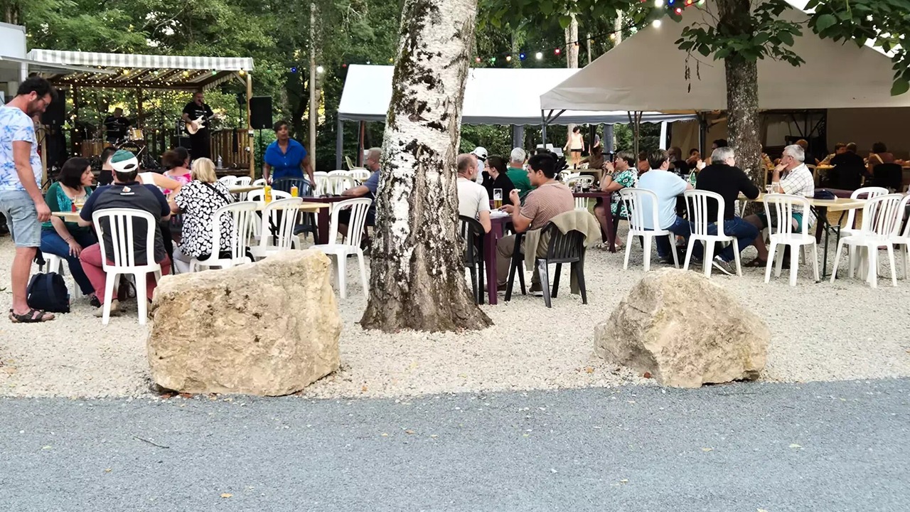 Photo of Outdoor in Le Change