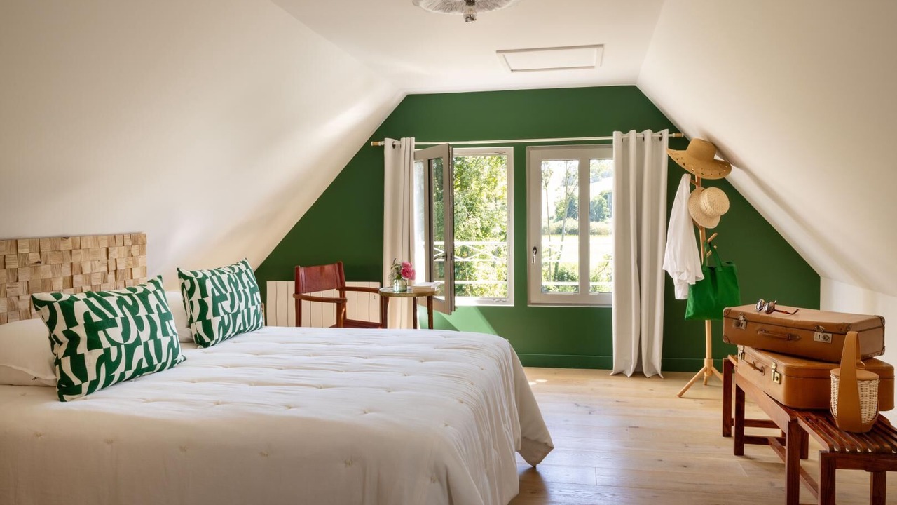 Photo of Bedroom in Saint-Benoist-sur-Vanne