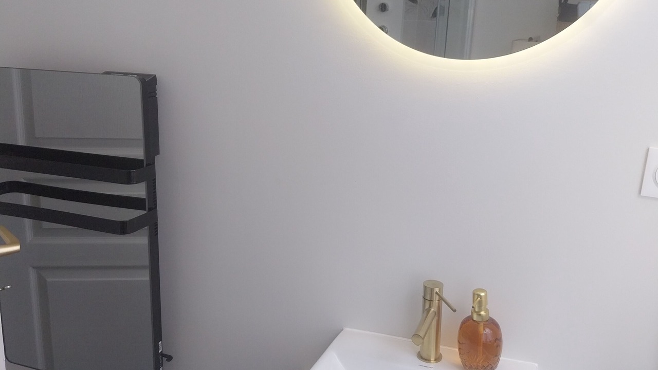 Photo of Bathroom in Bucheres