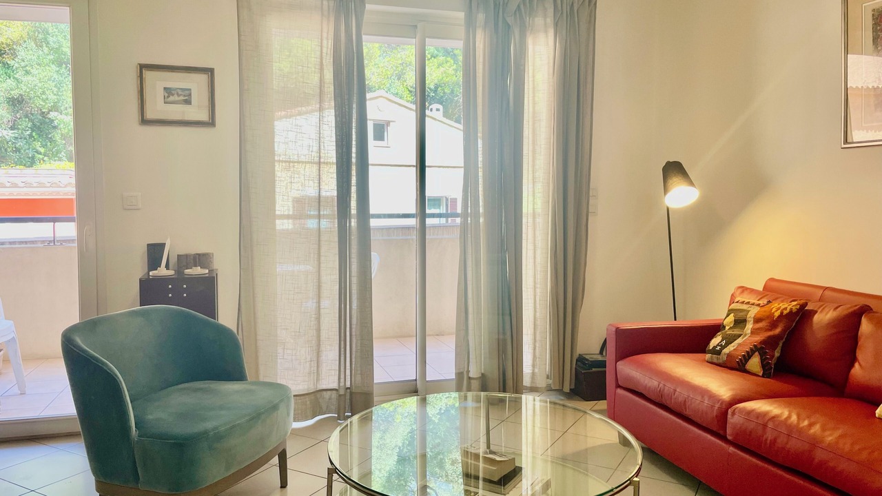 Photo of Livingroom in Beausoleil