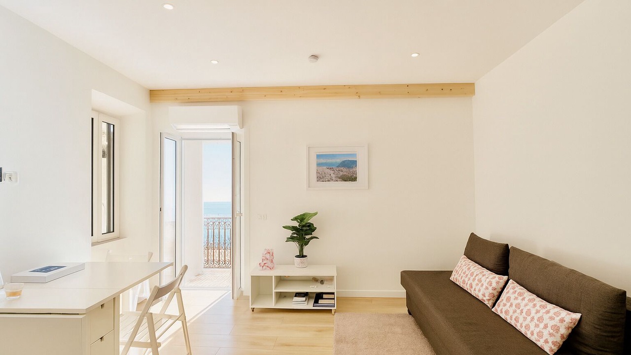 Photo of Livingroom in Beausoleil