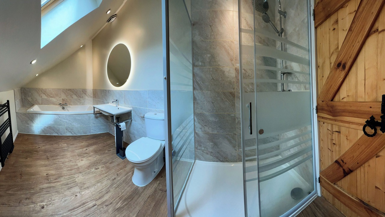 Photo of Bathroom in Saint-Mayeux