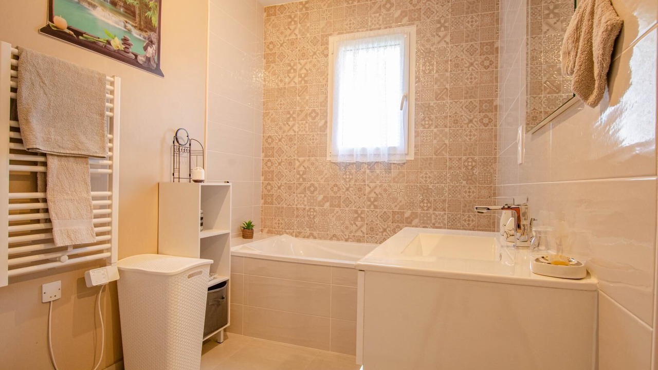 Photo of Bathroom in Savieres