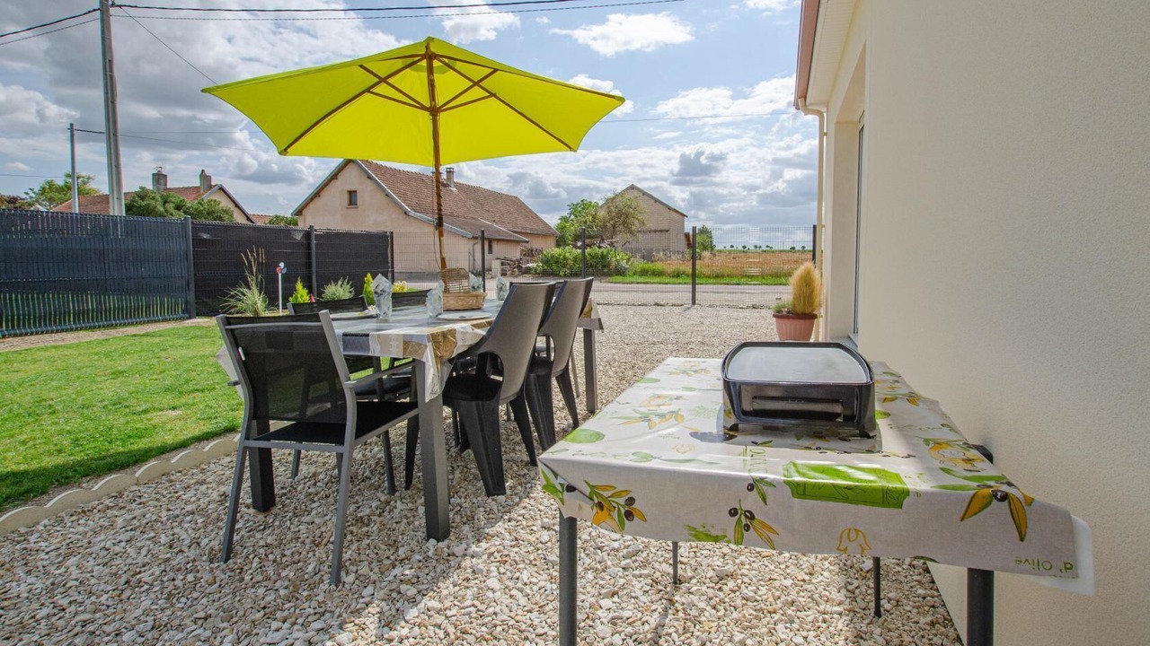 Photo of Outdoor in Savieres