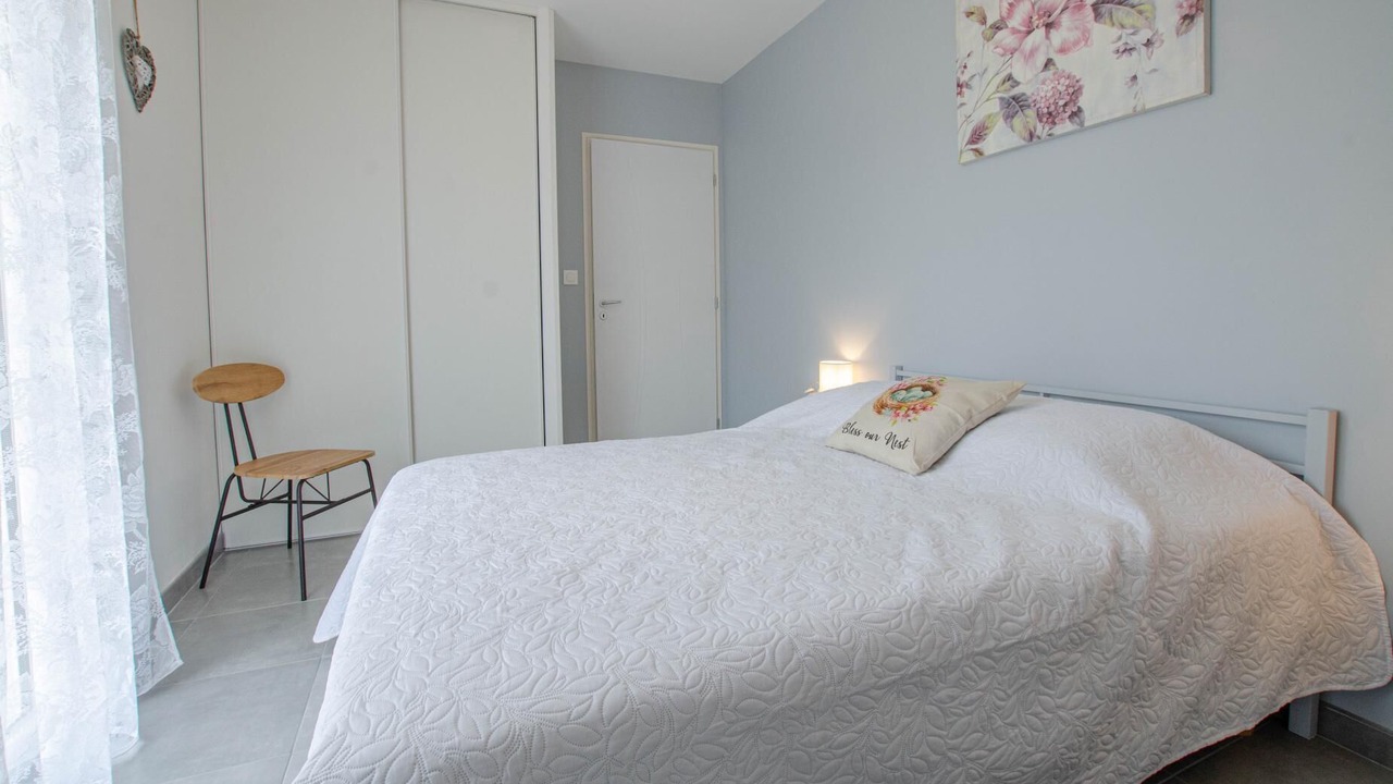 Photo of Bedroom in Savieres