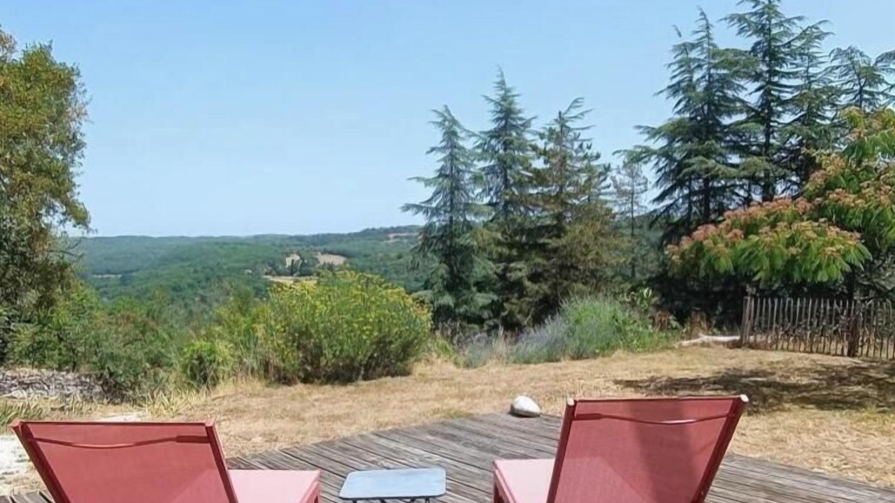 Photo of Patio Balcony in Saint-Medard