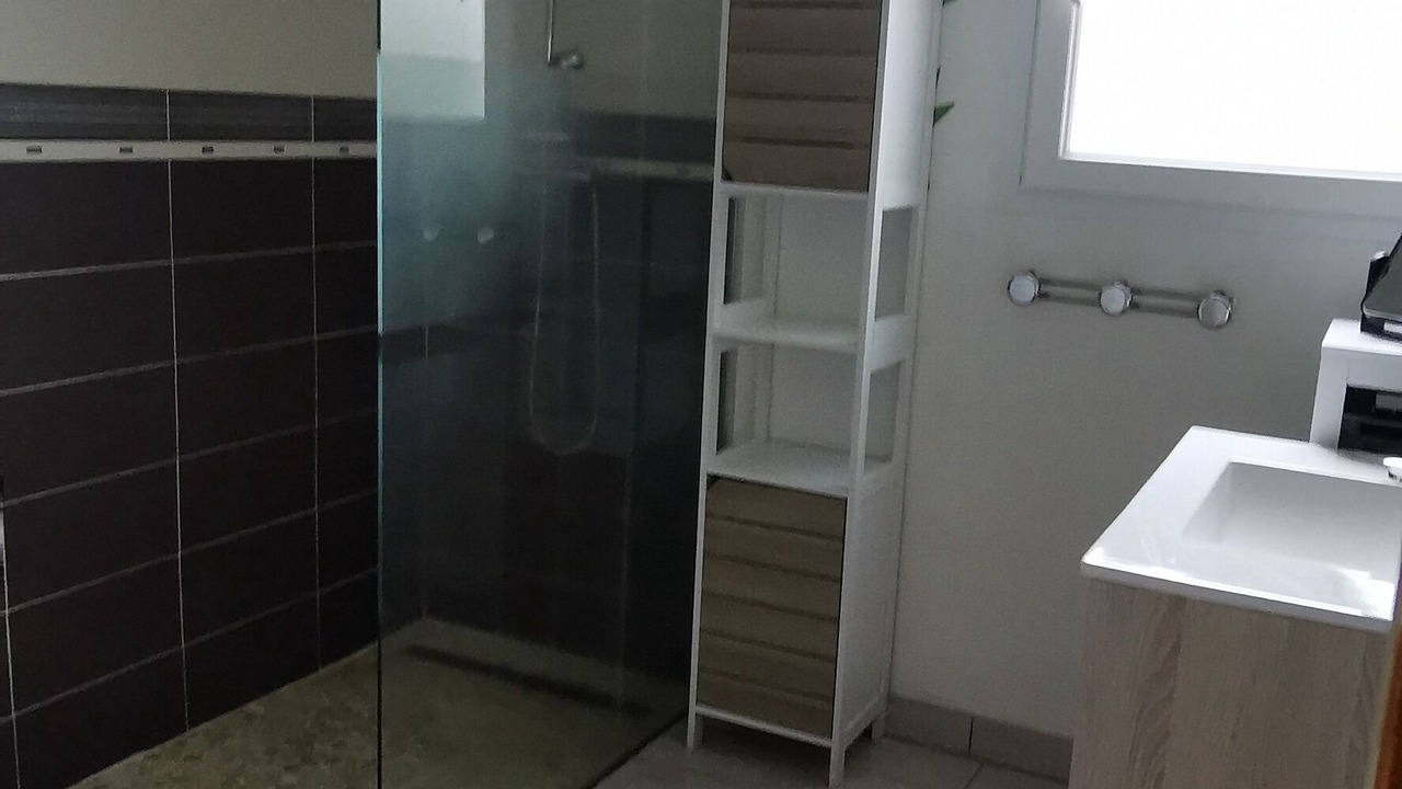 Photo of Bathroom in Rospez