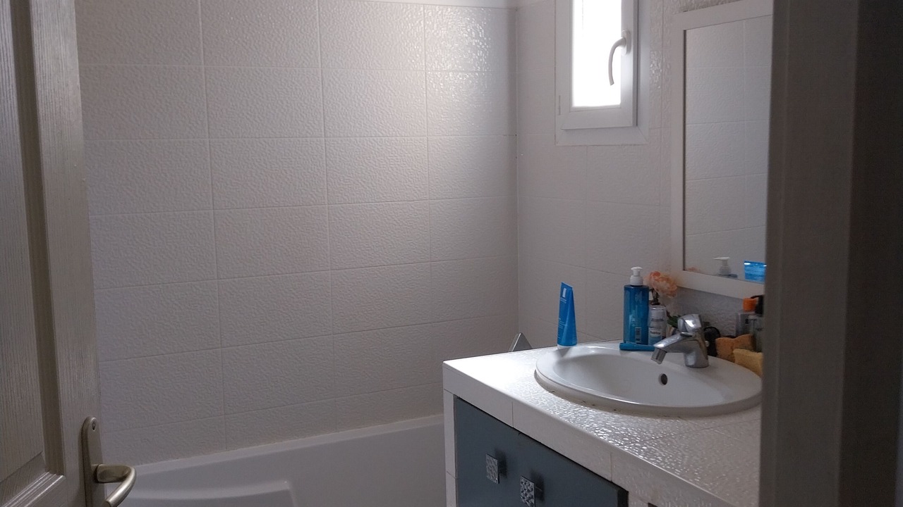 Photo of Bathroom in Gemenos