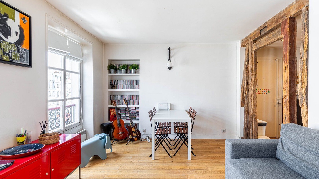Photo of Livingroom in Quinze-Vingts