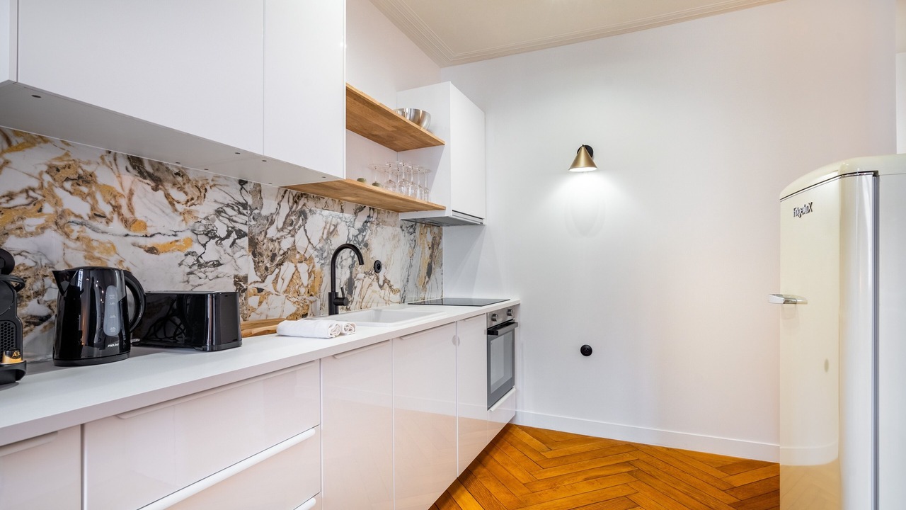 Photo of Kitchen in Saint Nicolas - Charles III - Ville vieille - Trois Maisons - Leopold