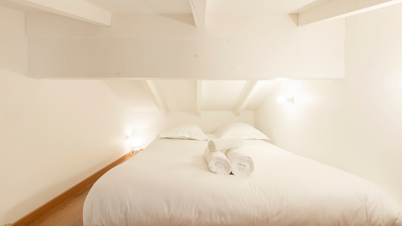 Photo of Bedroom in Saint Nicolas - Charles III - Ville vieille - Trois Maisons - Leopold