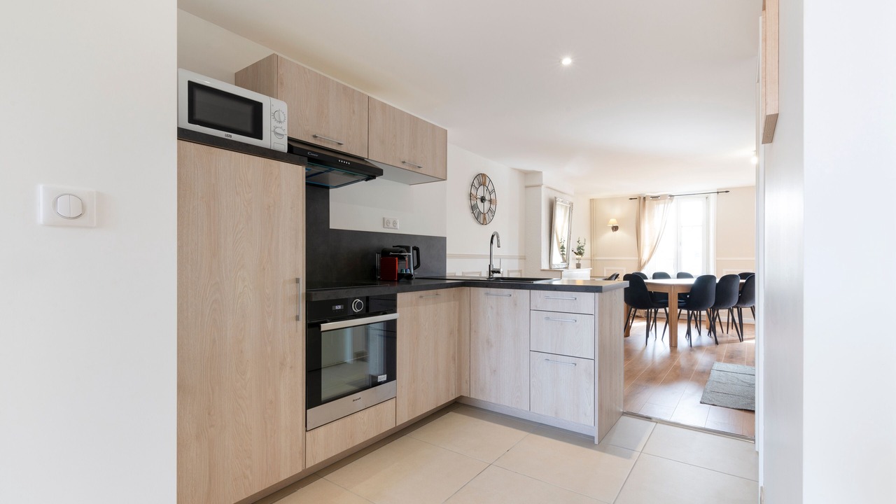 Photo of Kitchen in Saint Nicolas - Charles III - Ville vieille - Trois Maisons - Leopold