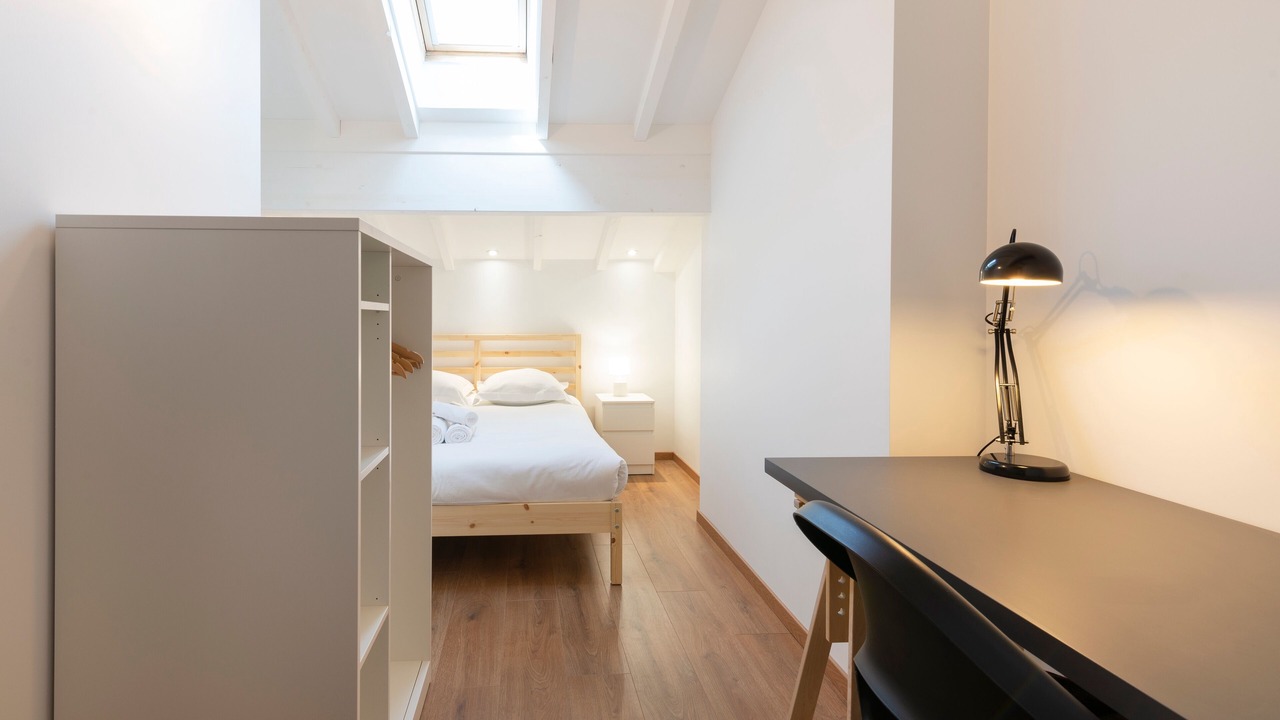 Photo of Bedroom in Saint Nicolas - Charles III - Ville vieille - Trois Maisons - Leopold