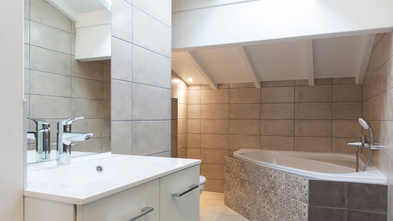 Photo of Bathroom in Saint Nicolas - Charles III - Ville vieille - Trois Maisons - Leopold