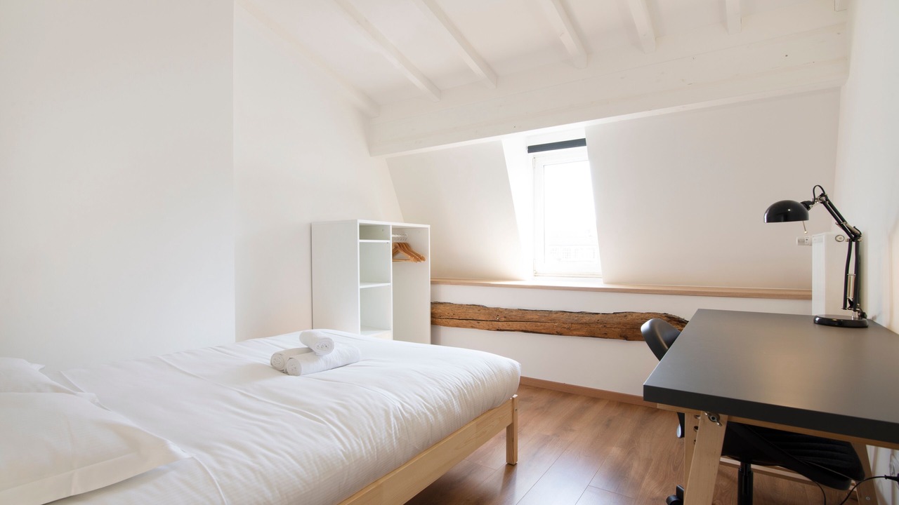 Photo of Bedroom in Saint Nicolas - Charles III - Ville vieille - Trois Maisons - Leopold