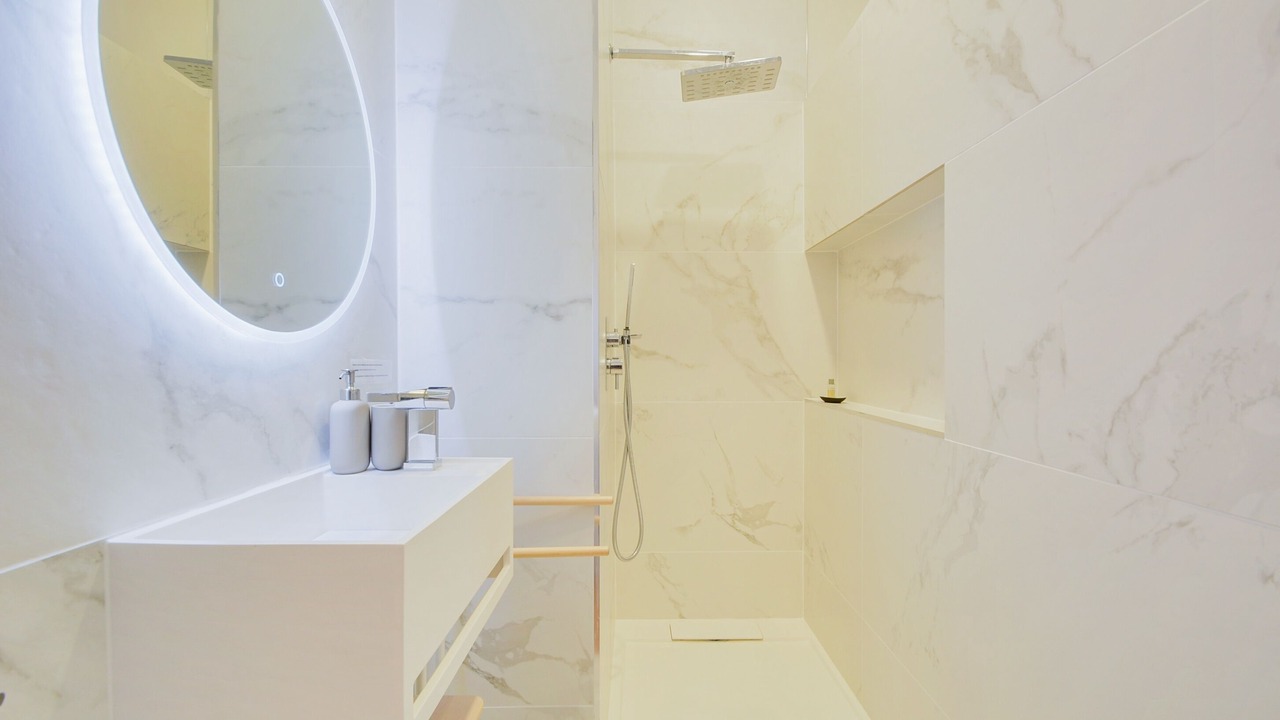 Photo of Bathroom in Saint Nicolas - Charles III - Ville vieille - Trois Maisons - Leopold