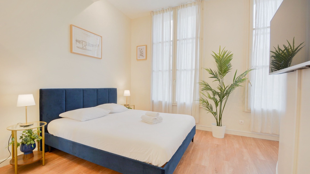 Photo of Bedroom in Saint Nicolas - Charles III - Ville vieille - Trois Maisons - Leopold