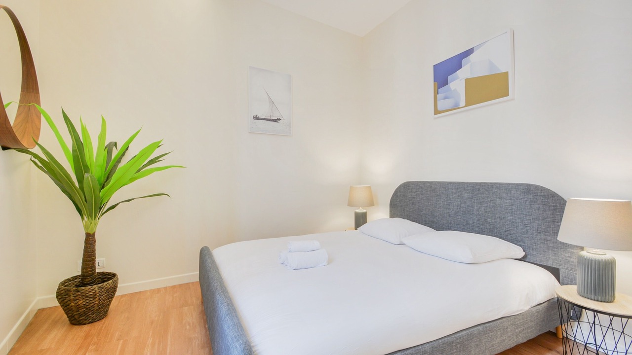Photo of Bedroom in Saint Nicolas - Charles III - Ville vieille - Trois Maisons - Leopold