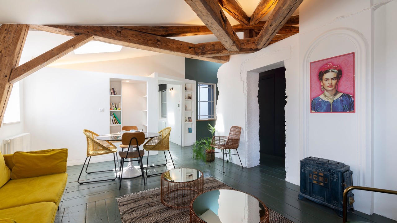 Photo of Livingroom in Saint Nicolas - Charles III - Ville vieille - Trois Maisons - Leopold