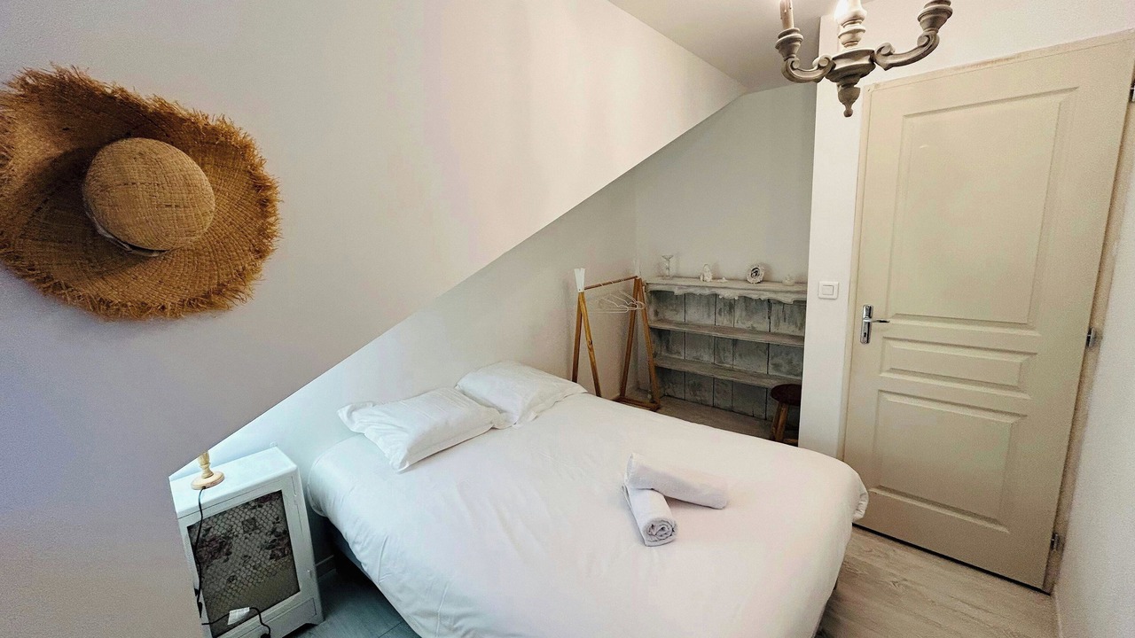 Photo of Bedroom in Reims