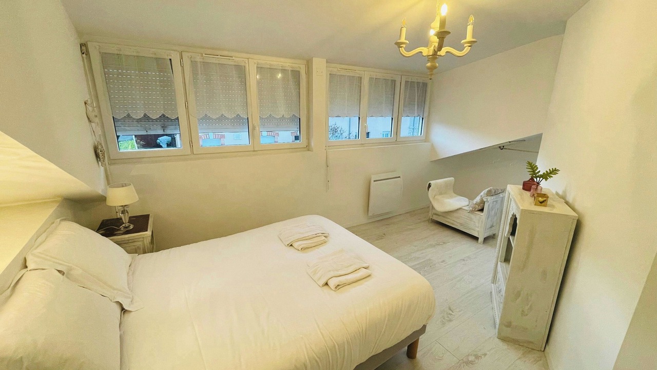Photo of Bedroom in Reims